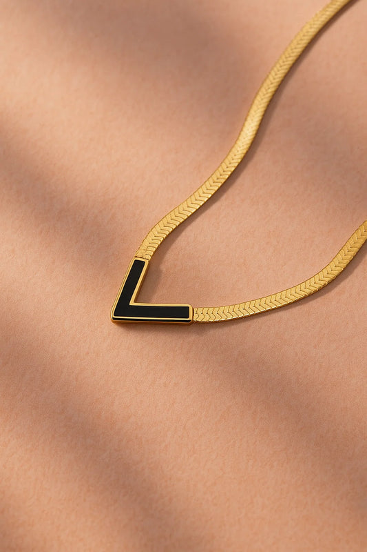 Kim taehyung V named necklace