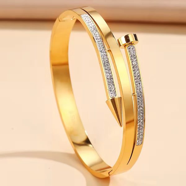 Handcuff for women